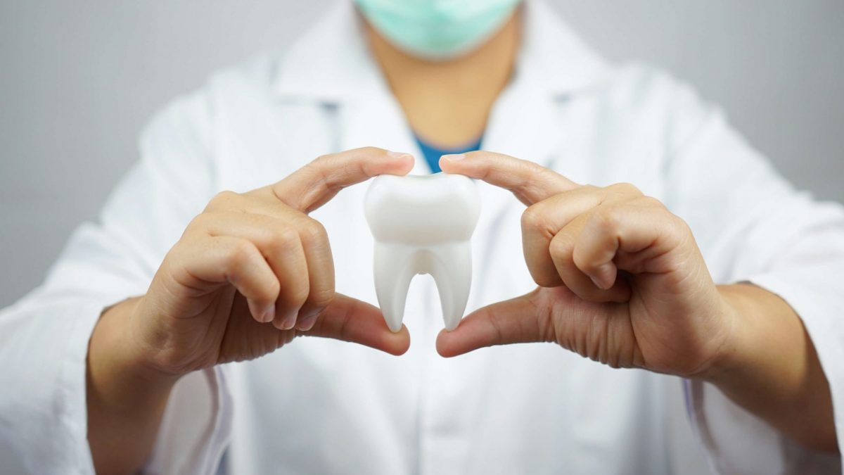 ویژگی های مرکز دندانپزشکی برای ایمپلنت چیست؟
